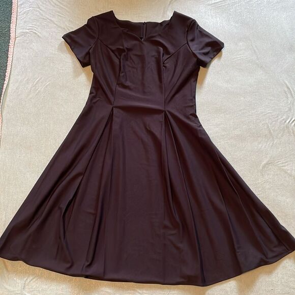 Southeastern Performance Apparel Libby Dress size 14 black midi or knee EUC - Picture 3 of 15